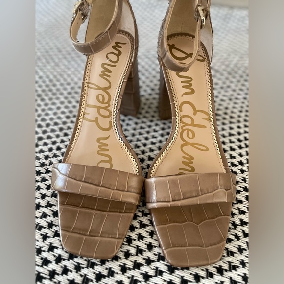 Unavailable - Picture 8 of 12